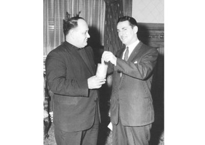 (2025) Le Bon Dieu en taxi. Taxi! Grand dossier. Encyclopédie du MEM.